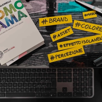 Come il colore influisce sulla percezione del brand tra i consumatori?